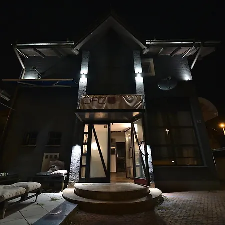 Ofoo Apartment
