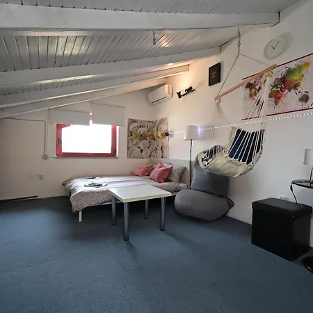 Apartment Ofoo Zagreb
