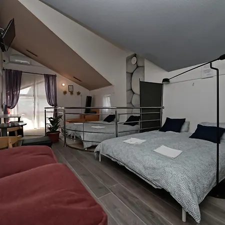 Apartment Ofoo *